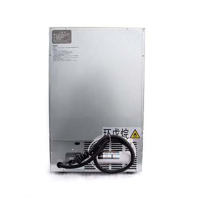 Volledig automatische 40 kg/24 uur kubus ijsmaker met 20 kg ijsopslag en 220V spanning